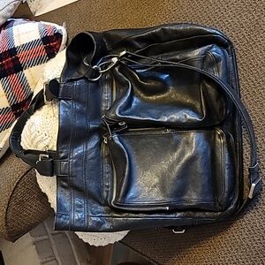 Genuine leather Kenneth Cole messenger bag